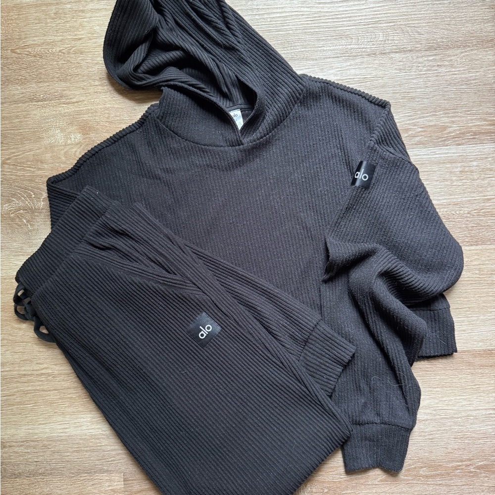 ALO Muse Hoodie and Jogger Set